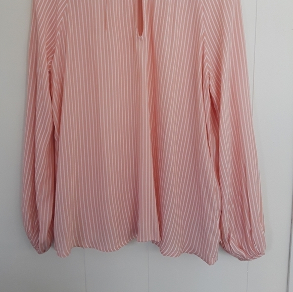 Maternity Stripped Keyhole Longsleeve Viscose Top Size M - Picture 6 of 11